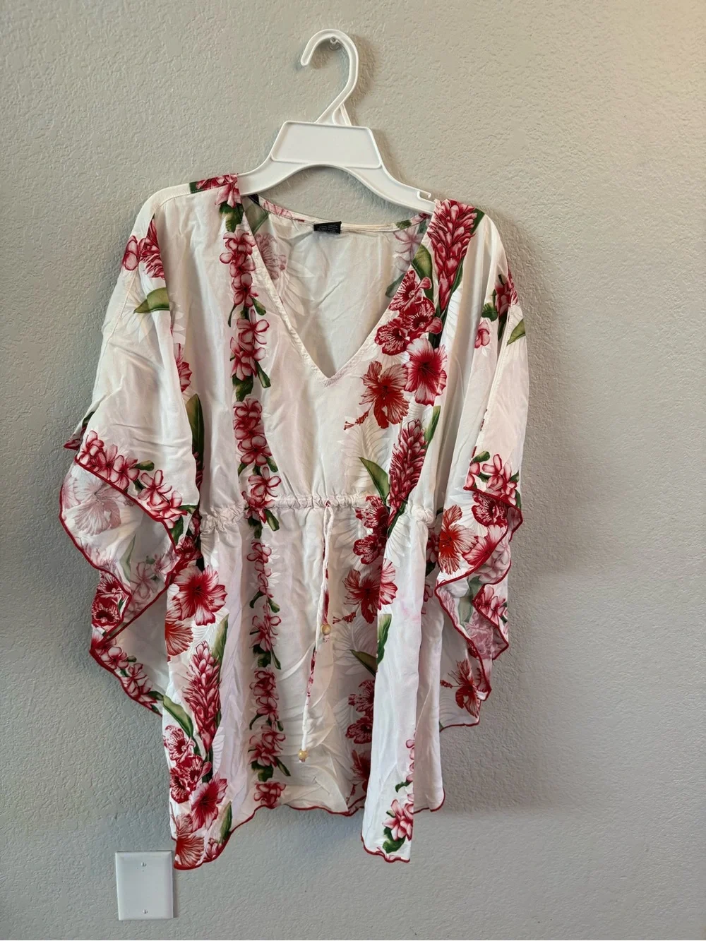 Favant Hawaii Floral Kaftan Top Drawstring Waist One Size Resort Wear